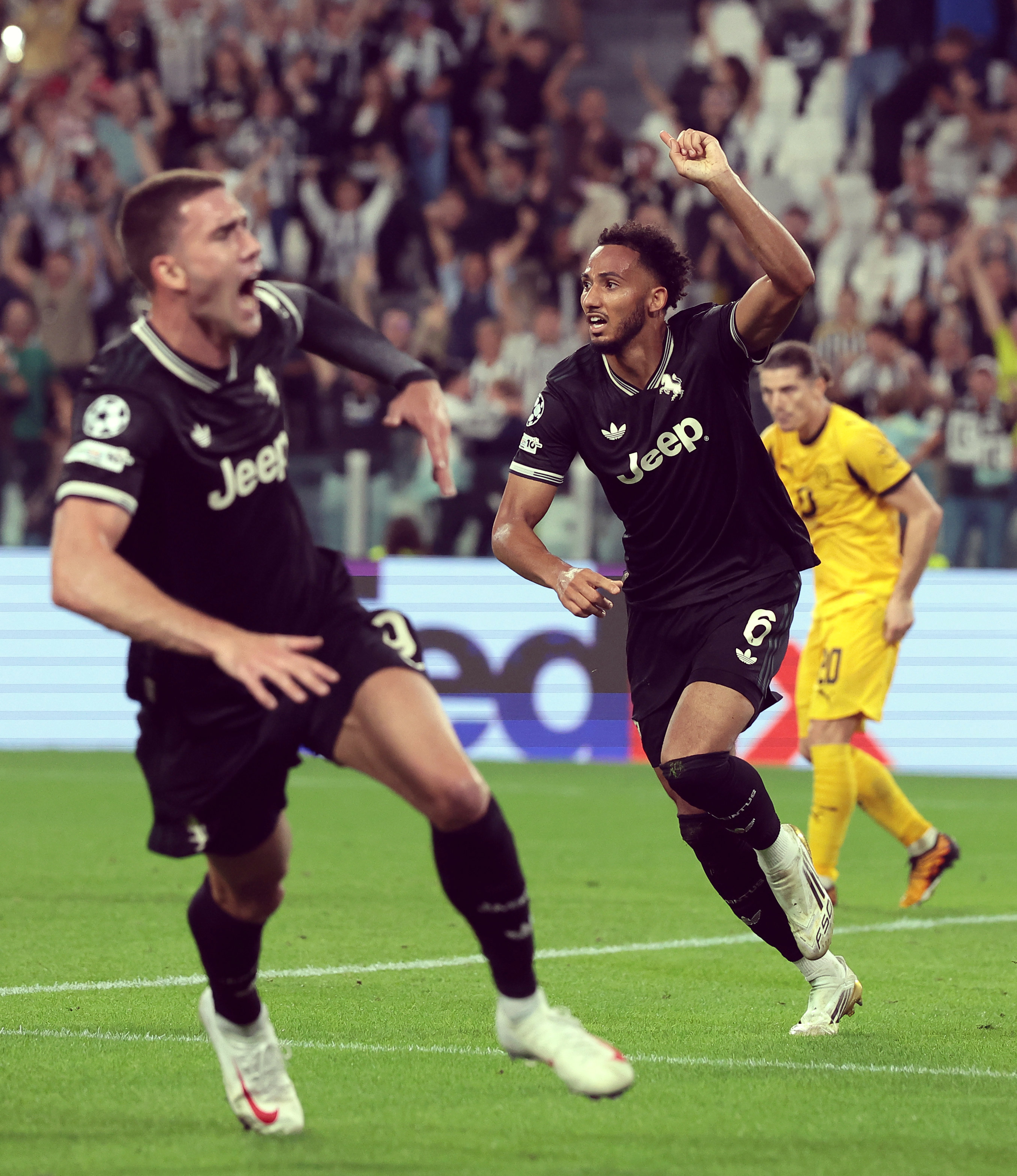 华体会教练-欧冠新赛季,CR升级为尤文队长!