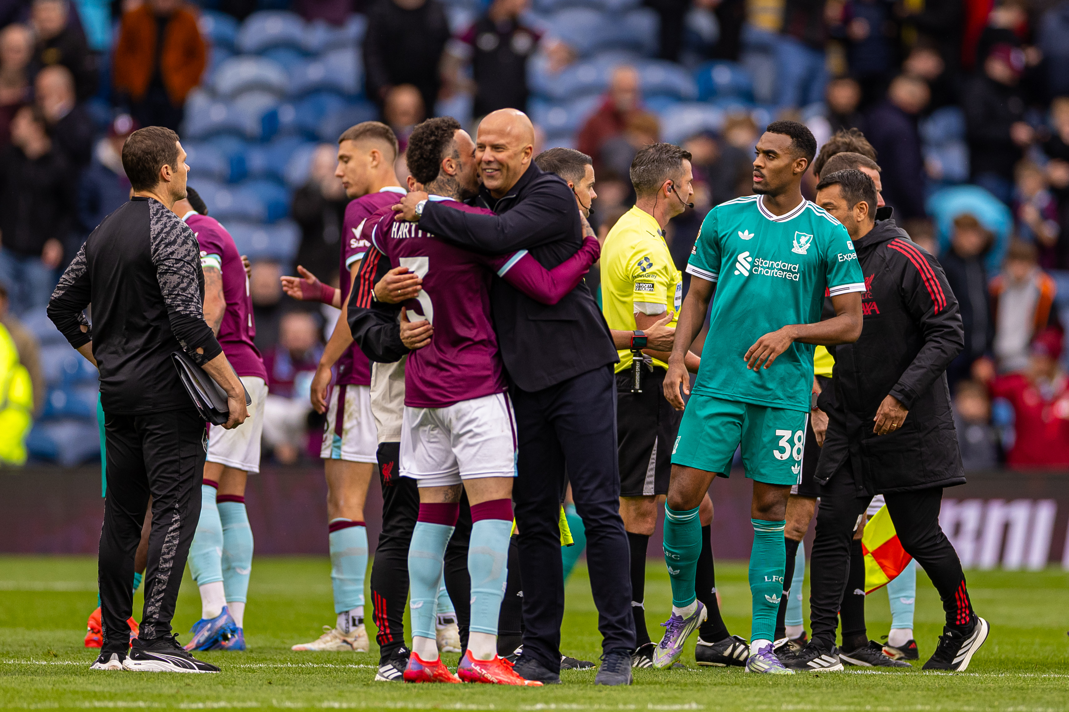 华体会注册-关于伯恩利客场逼平利物浦，表现令人惊讶的信息