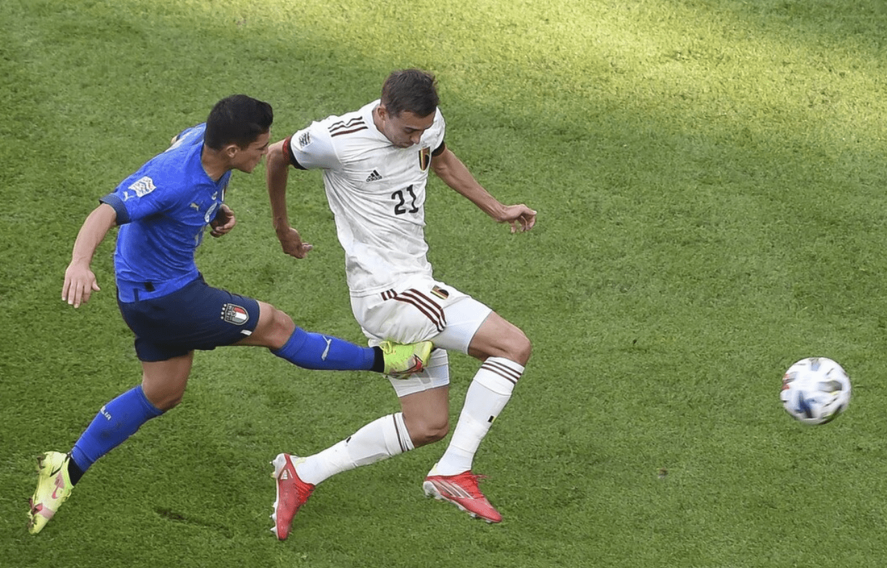 华体会视频-纽卡素门将连挡数球,临危不乱的简单介绍